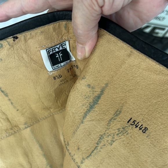 Women’s size 8.5 slightly used leather boots - Picture 3 of 4